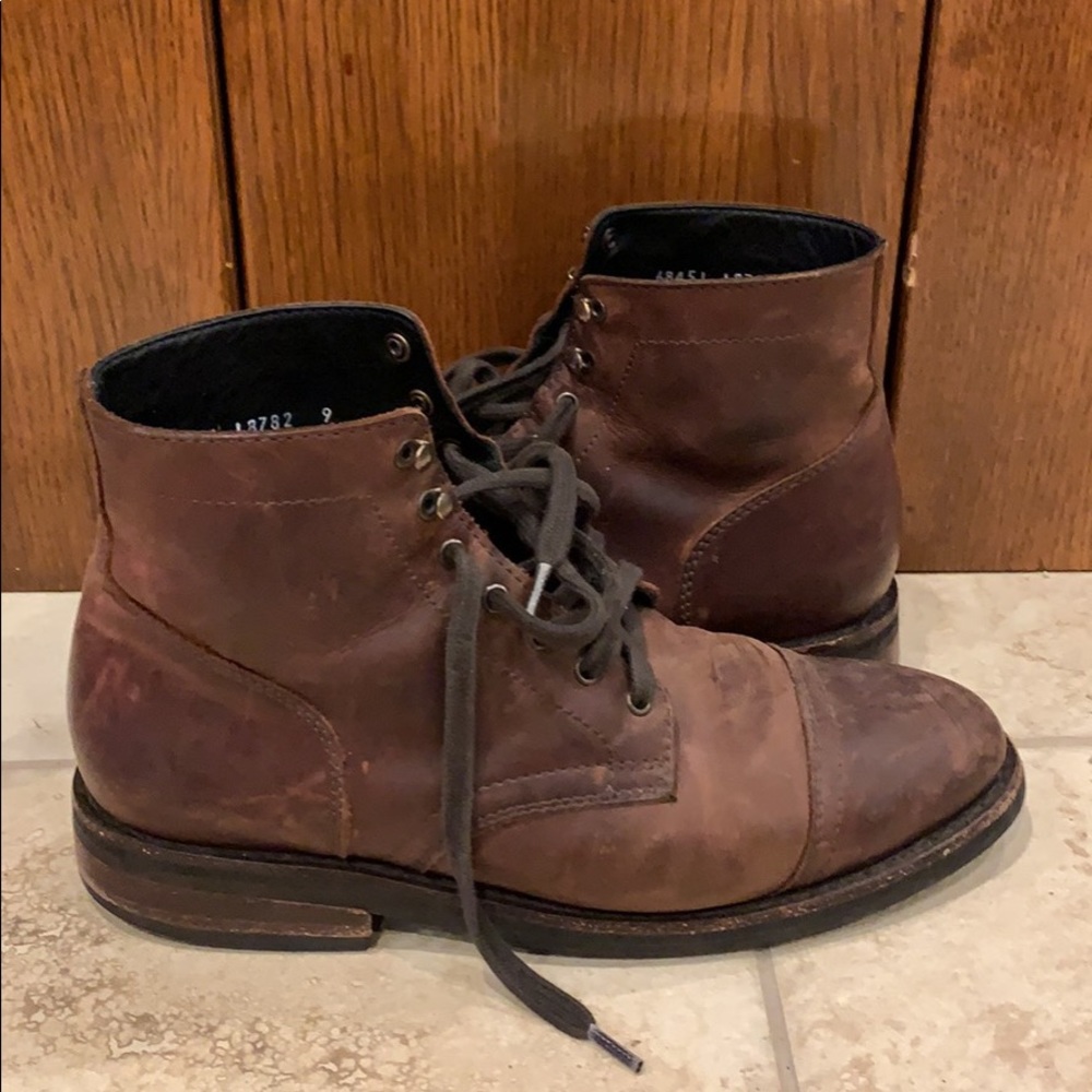 Thursday Captain boots size 9